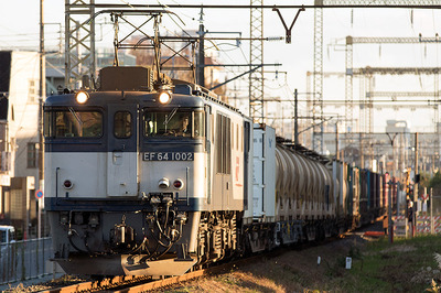 EF64-1002