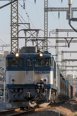 EF64-1025