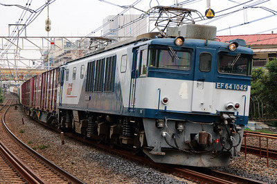 EF64-1042