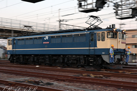 EF65-2070