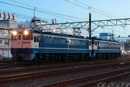 EF65-2074