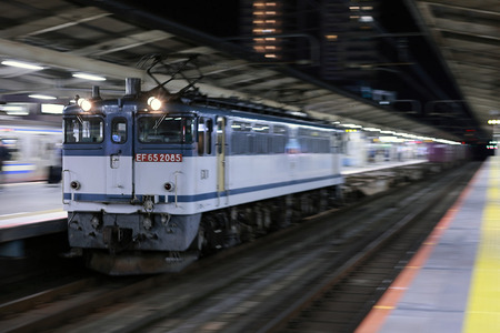 EF65-2085