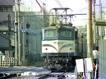 EF58-114