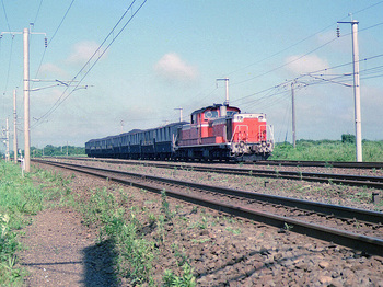 DD51-1160「鷲」が牽引する石炭貨物