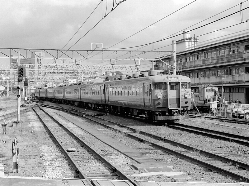 167系臨時急行「きのくに」 | TRAVAIR Railway Photograph