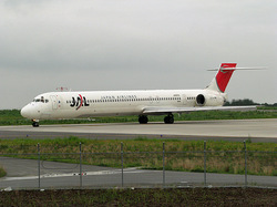JALのMD-90