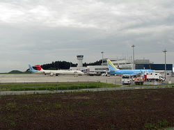JALが撤退する静岡空港