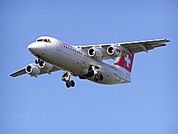 Runway28֐iW{m